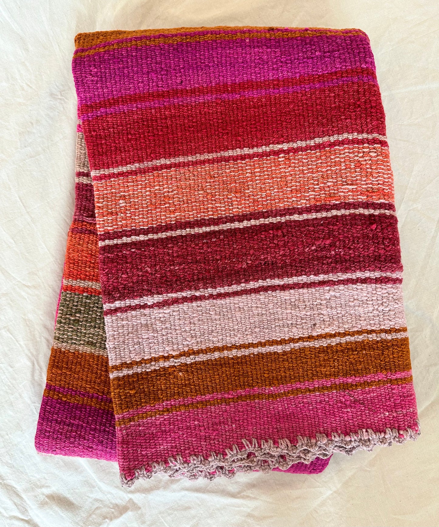 intiearth vintage peruvian wool frazada